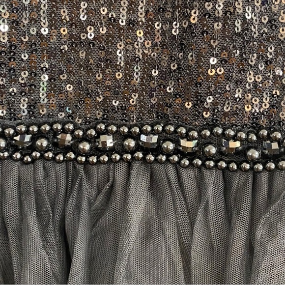 Mac Duggal Black Sequin Tiered Long Sleeve Midi Dress NWT Size 12 - Picture 5 of 10